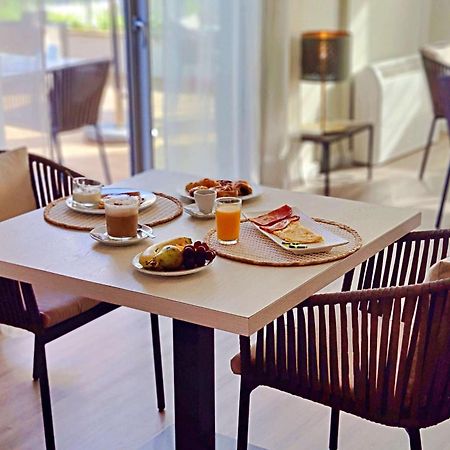 Boutique Hotel Oriola Cala de Sant Vicenc Eksteriør billede