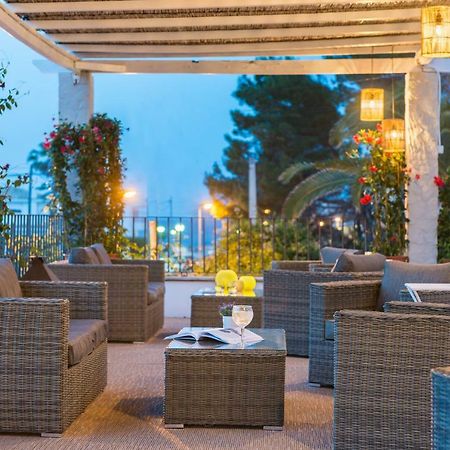 Boutique Hotel Oriola Cala de Sant Vicenc Eksteriør billede