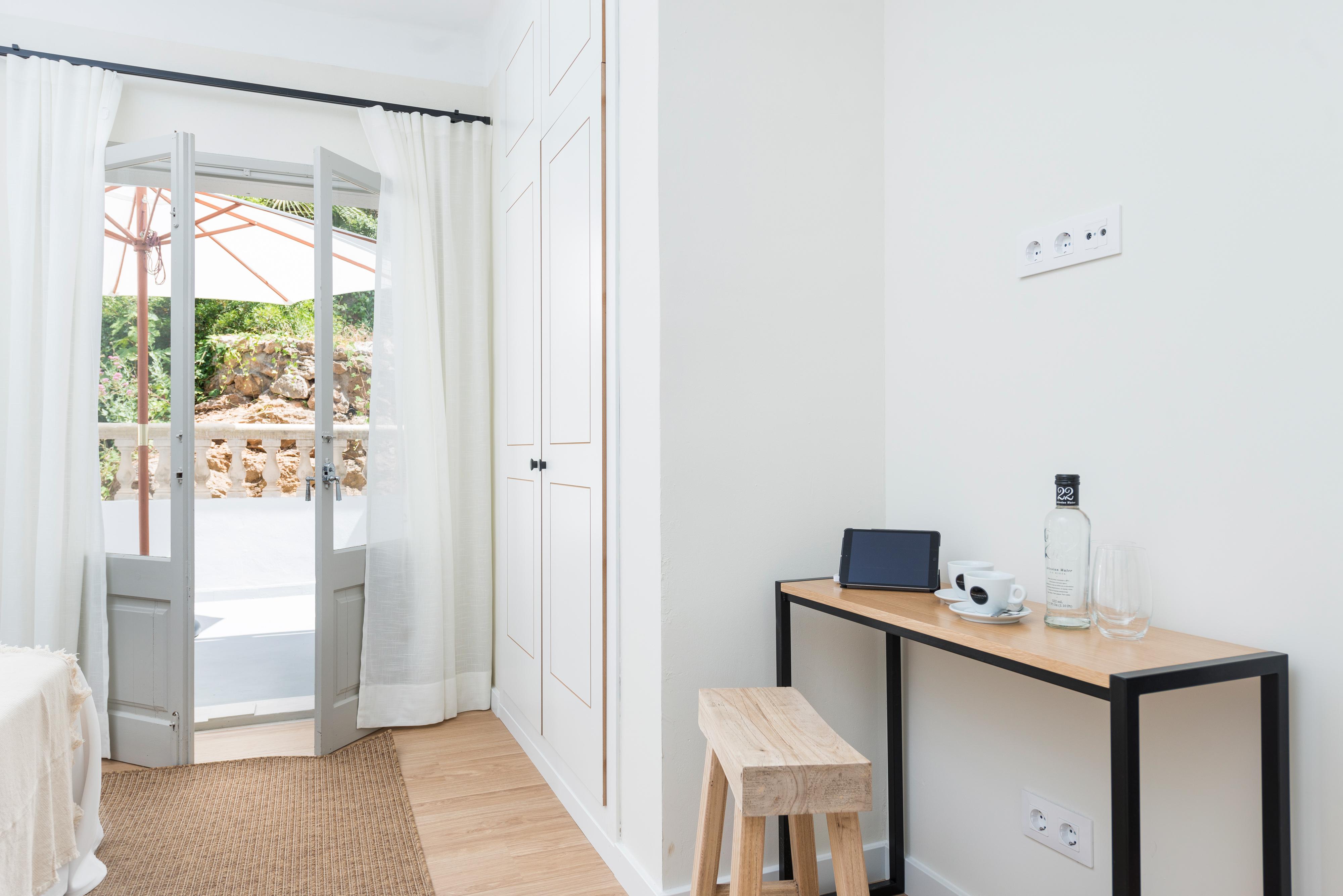 Boutique Hotel Oriola Cala de Sant Vicenc Eksteriør billede