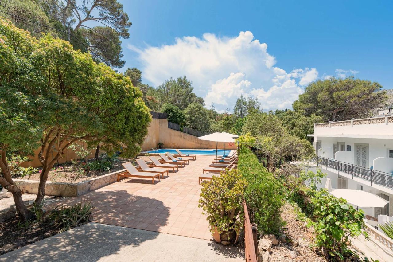 Boutique Hotel Oriola Cala de Sant Vicenc Eksteriør billede