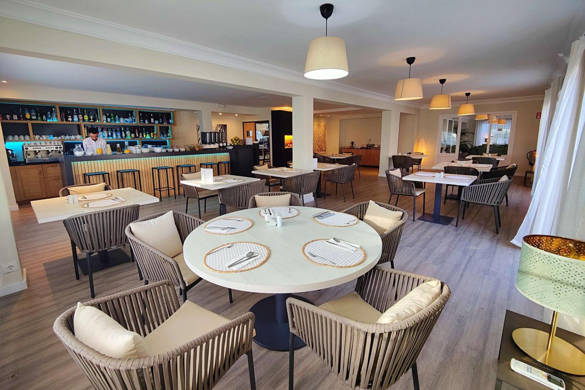 Boutique Hotel Oriola Cala de Sant Vicenc Eksteriør billede