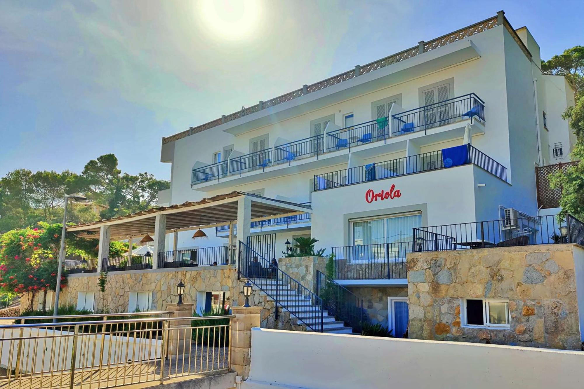 Boutique Hotel Oriola Cala de Sant Vicenc Eksteriør billede