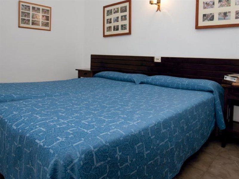 Boutique Hotel Oriola Cala de Sant Vicenc Eksteriør billede